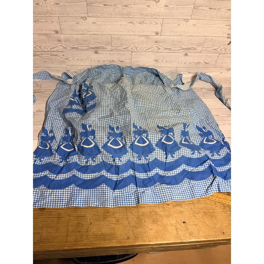 Vintage Blue Gingham Half Apron Dutch Girl Sunbonnet Scalloped Print Grannycore
